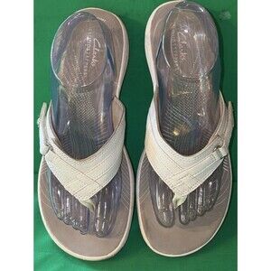 CLARKS Cloudsteppers White & Gray Flip Flop Sandals Women Size 9M Comfort Casual